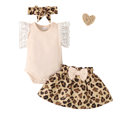 Adorable Newborn Baby Clothes Set for Girls: Lace Romper and Bow Skirt Outfit