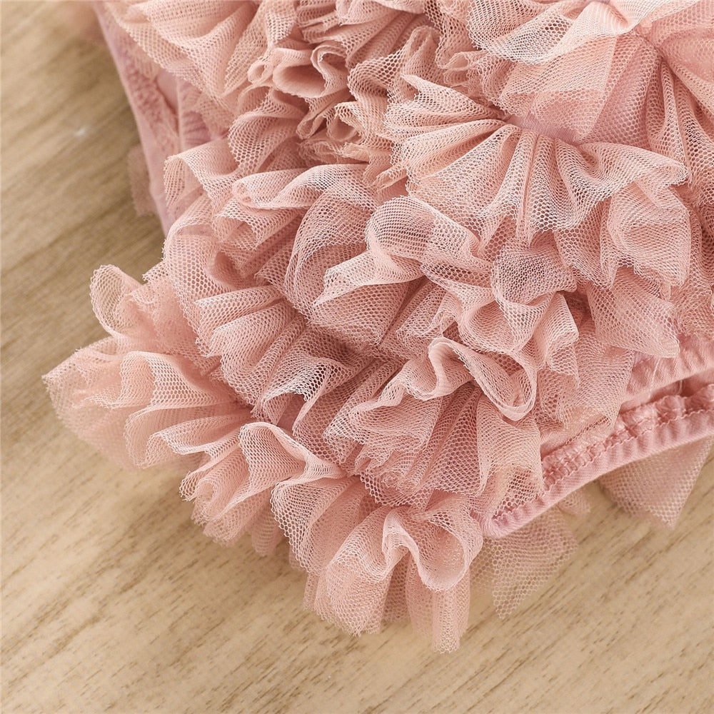 Adorable First Birthday Girls Clothes Set for the Little Princess - Lace Sleeve Bodysuit+Shorts