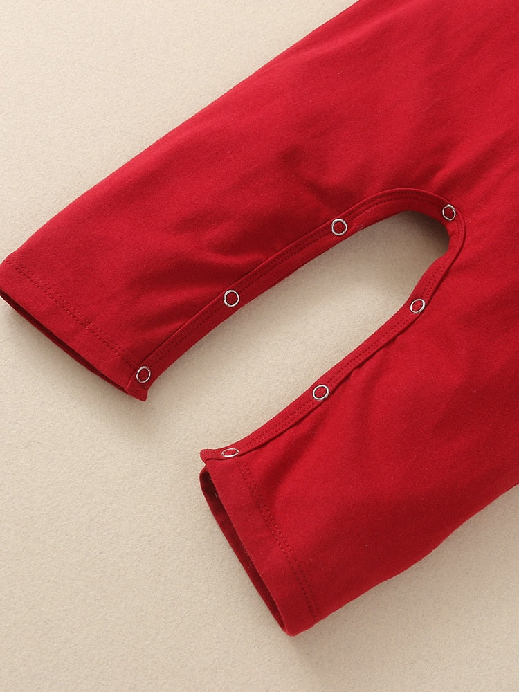 Stylish Solid Baby Rompers and Hat with "Love Mom" Costume for Newborn Girls