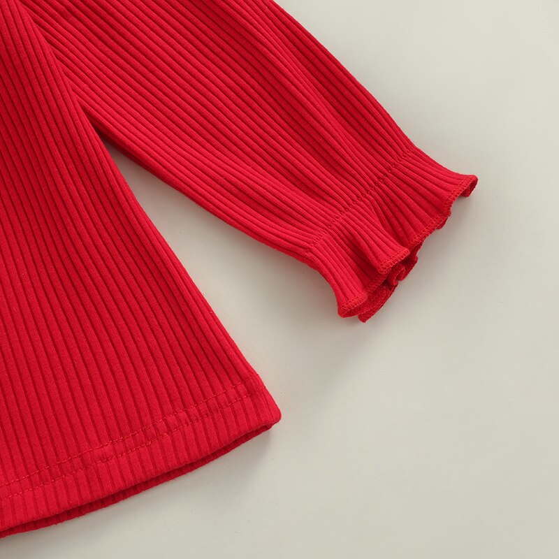 Fashion Infant Baby Girls Clothes for Autumn: Ruffles Knitted Long Sleeve T-shirt and Heart Print Suspender Shorts Set