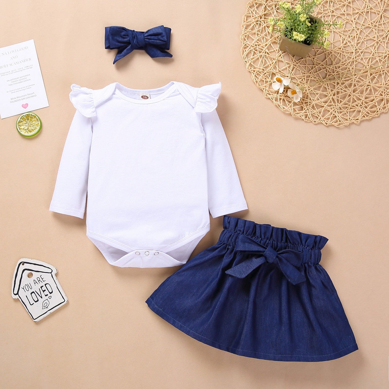 Adorable 3Pcs Infant Baby Girls Clothes Sets - Long Sleeve Bodysuit+Skirts+Headband