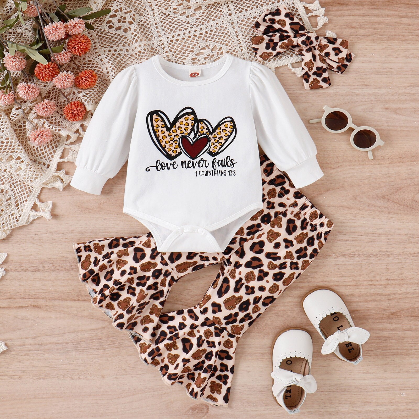 Adorable Valentine's Day Outfit for Newborn Baby Girls