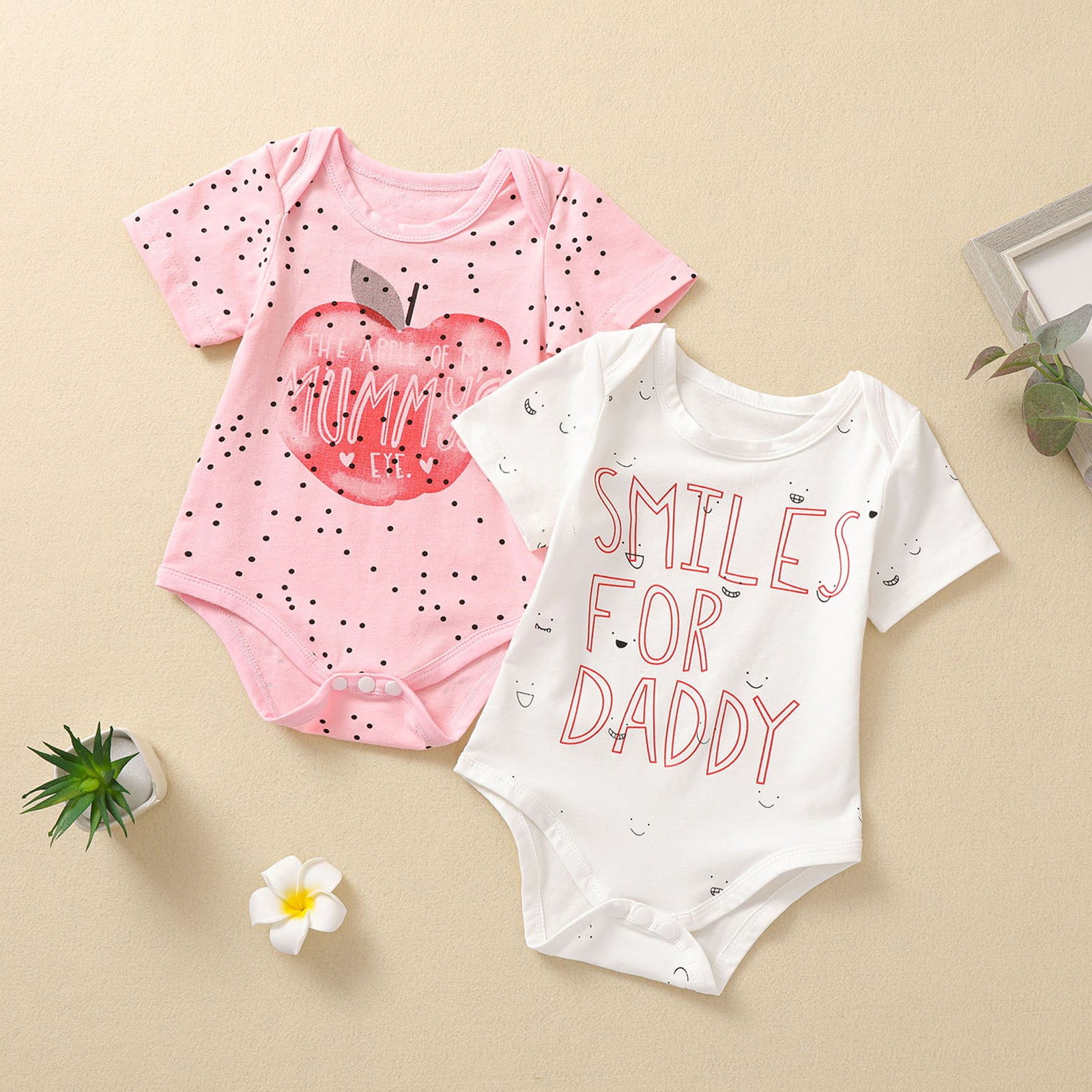 Newborn Baby Girls Short Sleeve Bodysuit with Letters Print for Mother's Day/Father's Day