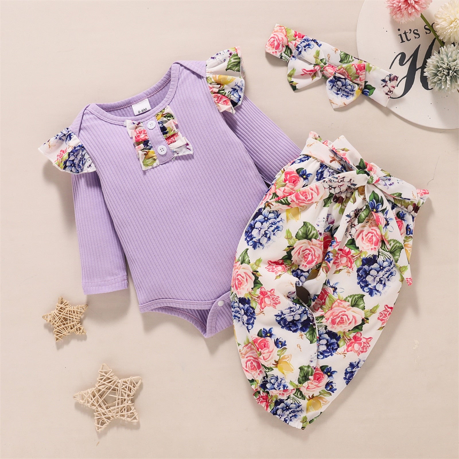 Stylish 3-Piece Newborn Baby Girl Clothing Set with Ruffled Romper, Bow Flower Pants and Headband