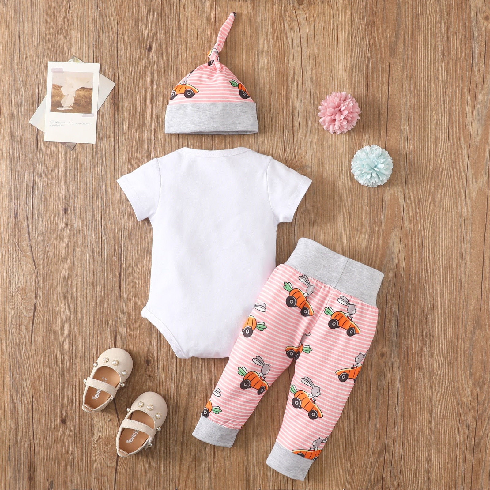 Get Your Little Bunny Ready for Easter with this Adorable Infant Baby Clothes Set!