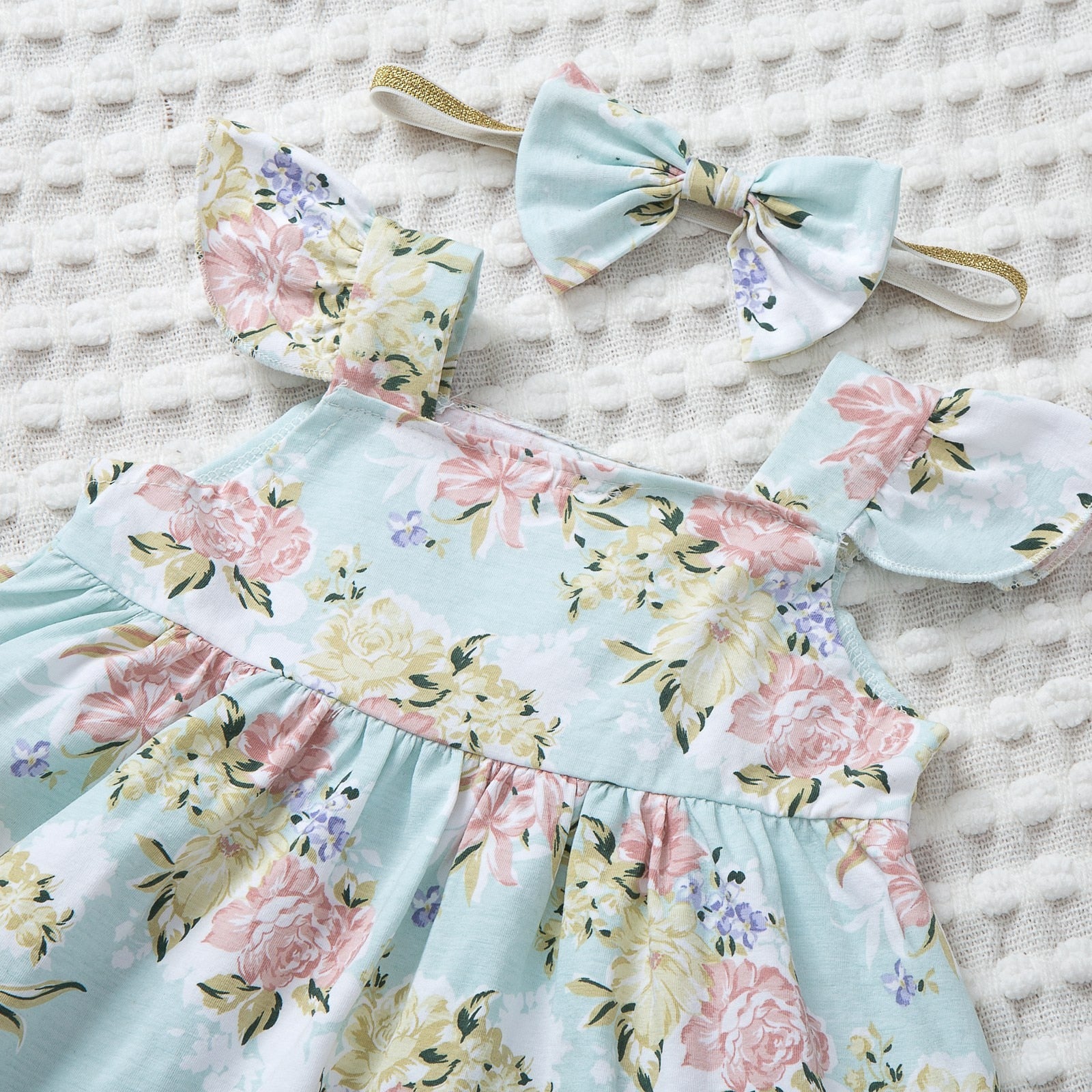 Stylish 3-piece Floral Toddler Girl Outfit Set for Summer