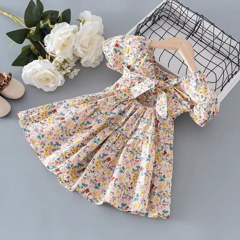 Retro Floral Baby Girl Summer Dress with Puff Sleeves and Backless Design