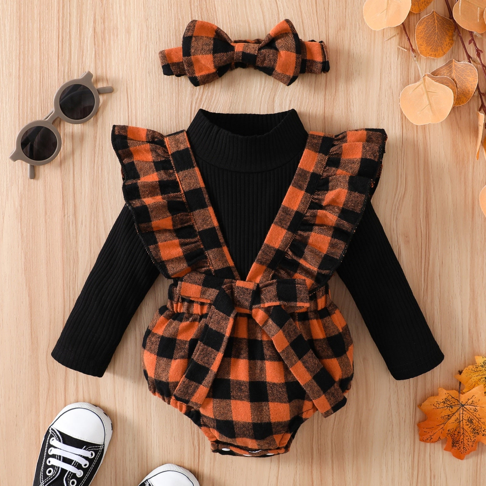 Stylish Baby Girls Clothes Sets for Autumn: Long Sleeve Tops, Plaid Suspenders Shorts, Headband and More!