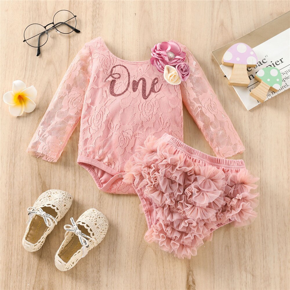 Adorable First Birthday Girls Clothes Set for the Little Princess - Lace Sleeve Bodysuit+Shorts
