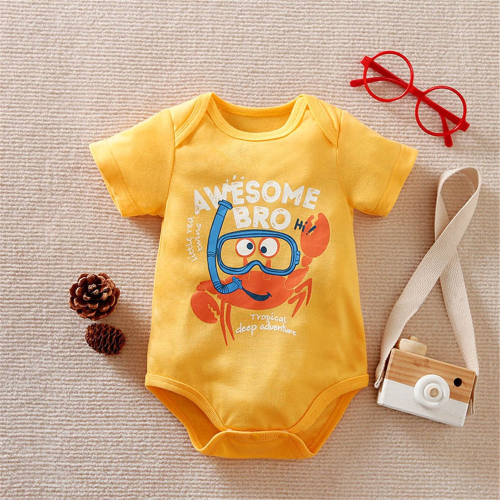 Adorable Cartoon Short Sleeve Bodysuits for Newborn Girls and Boys