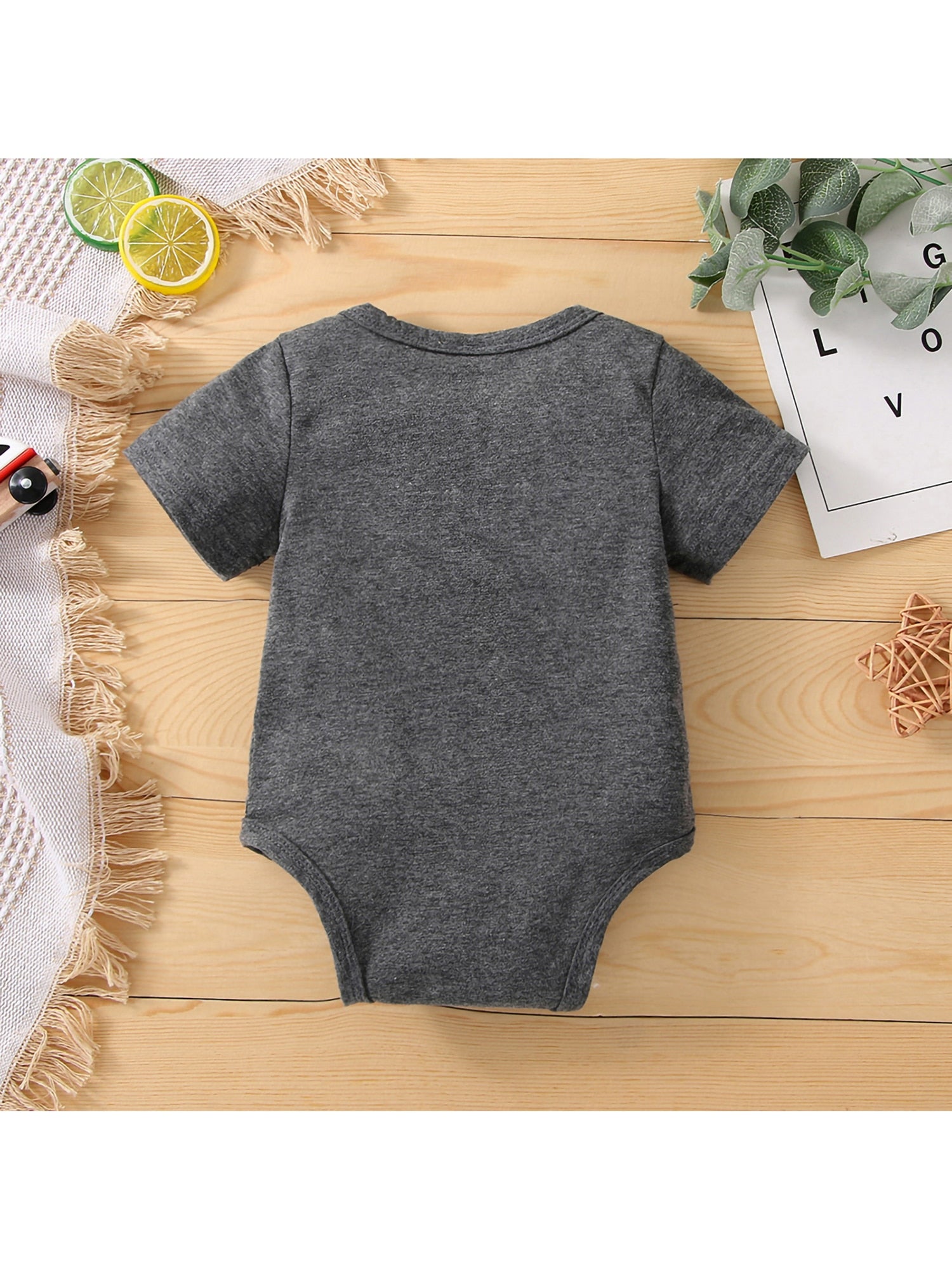 Baby Matching Romper and T-shirt Set with Letter Print