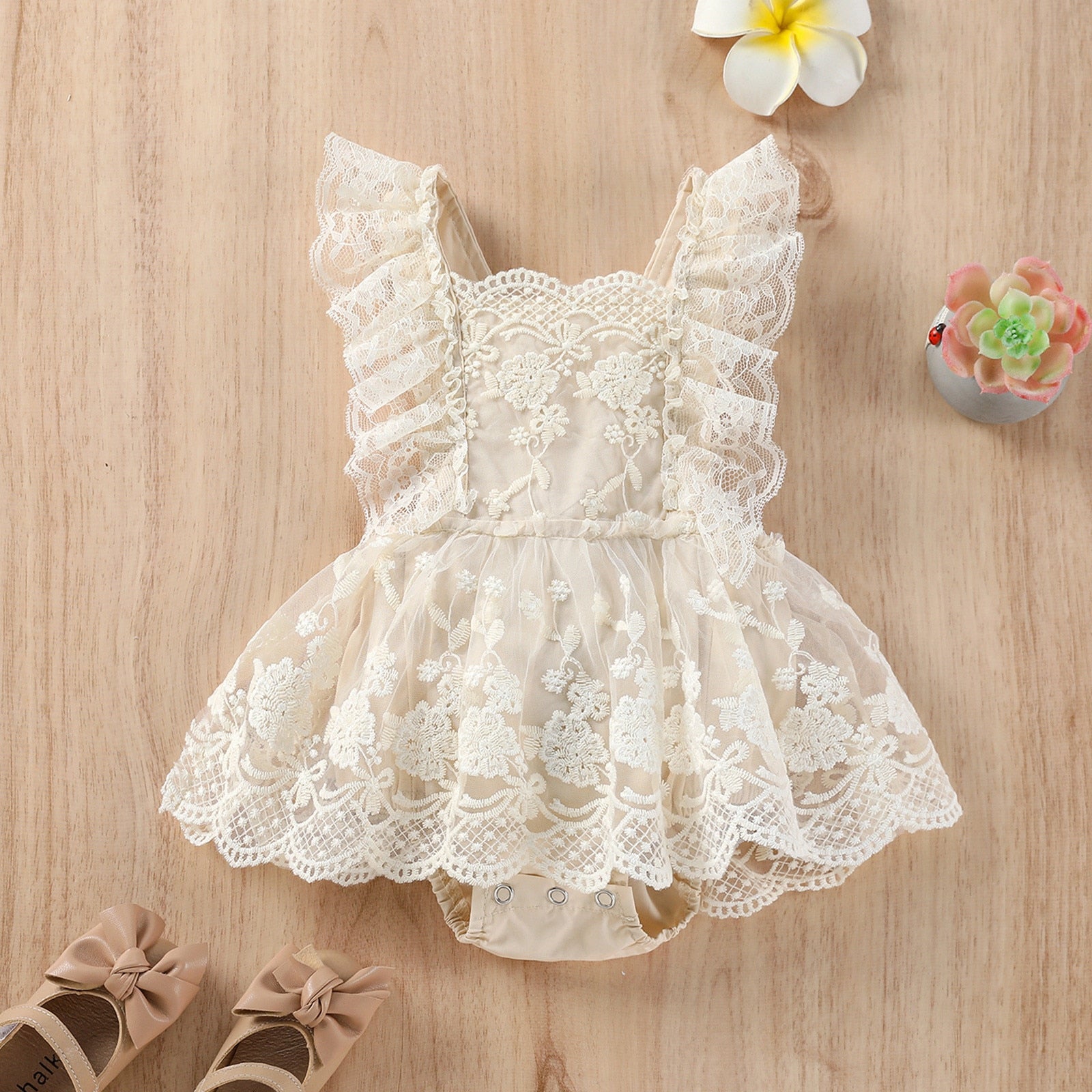 Adorable Infant Baby Girls Summer Romper Dress with Floral Lace Embroidery and Adjustable Straps