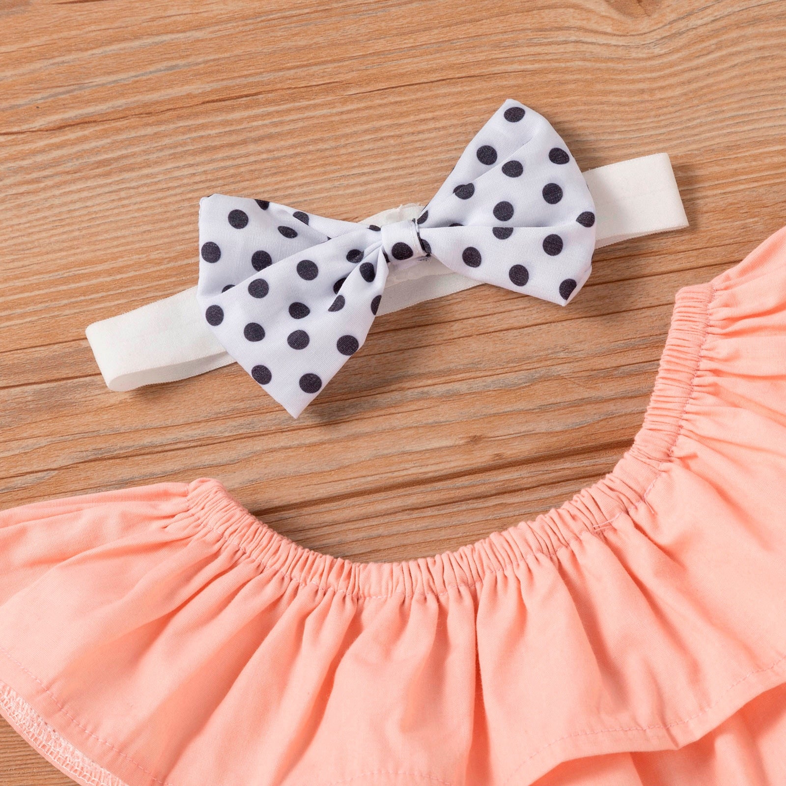 Cute and Comfy 3Pcs Off-Shoulder Baby Girls Summer Clothes Set