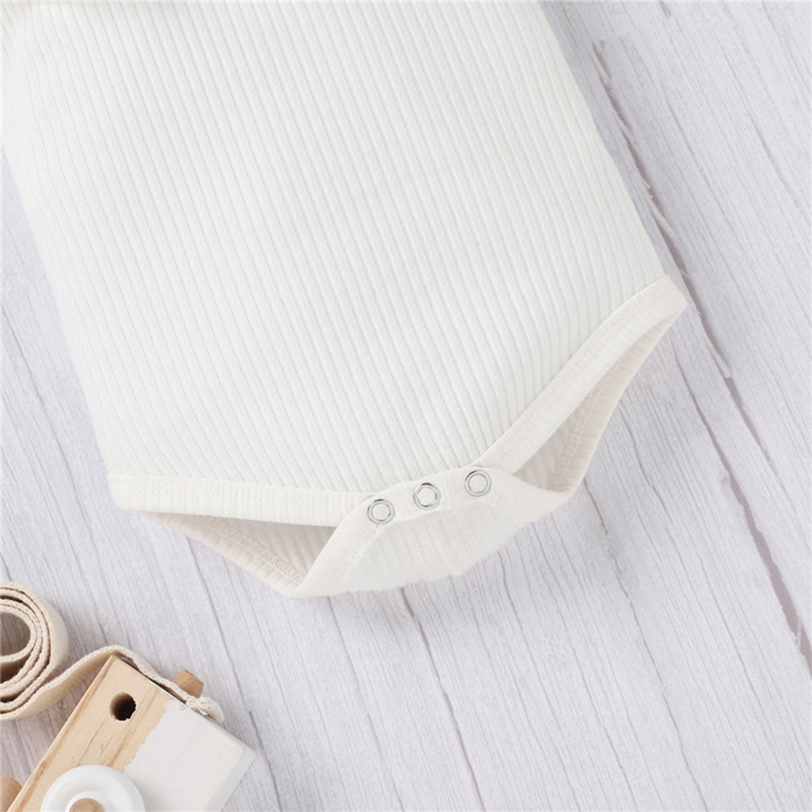 Newborn Baby Girls Lovely Clothes Sets - 3pcs Flying Sleeve Ruffled Romper Velvet Suspender Shorts Headband Sets