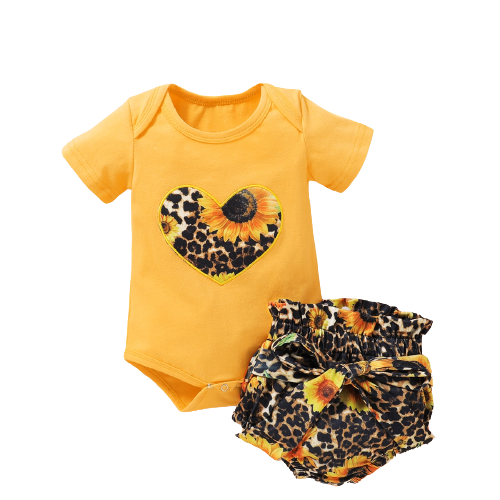 Adorable Summer Outfits for Baby Boys and Girls: 3-Piece Set with T-shirt, Shorts, and Headband