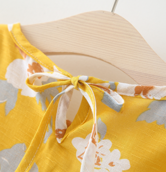 Simply Adorable: Girls' Bow Strap Dress for Any Occasion