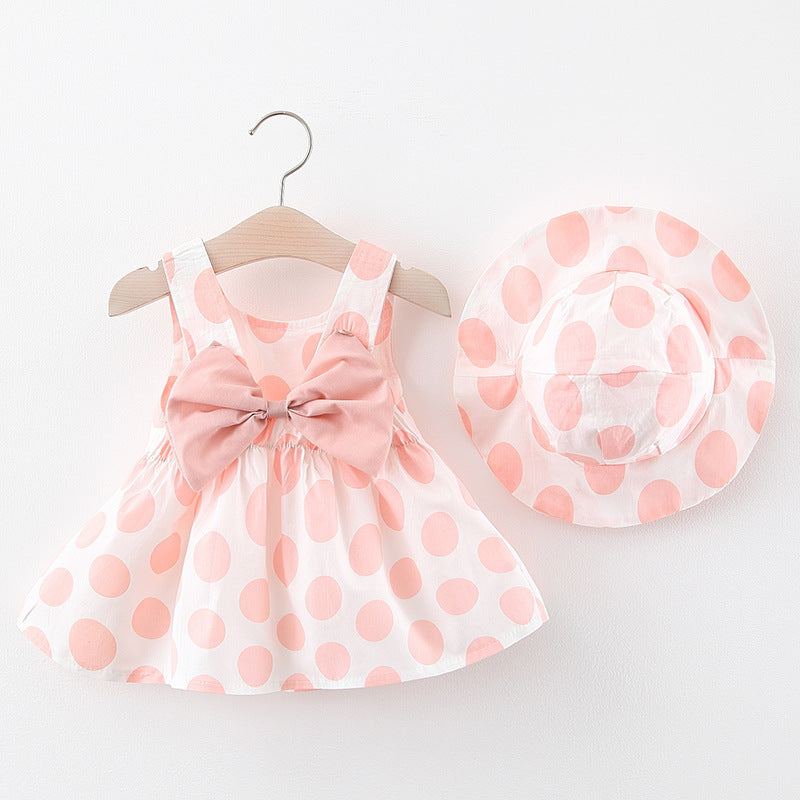 Adorable Baby Girl Big Strawberry Floral Print Dress with Matching Hat - A Sweet and Charming Outfit for Your Little One