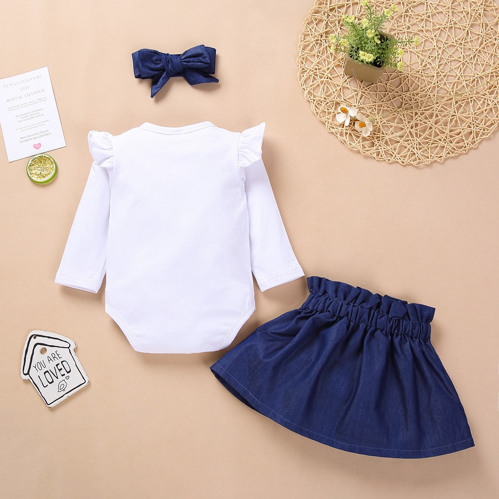 Adorable 3Pcs Infant Baby Girls Clothes Sets - Long Sleeve Bodysuit+Skirts+Headband