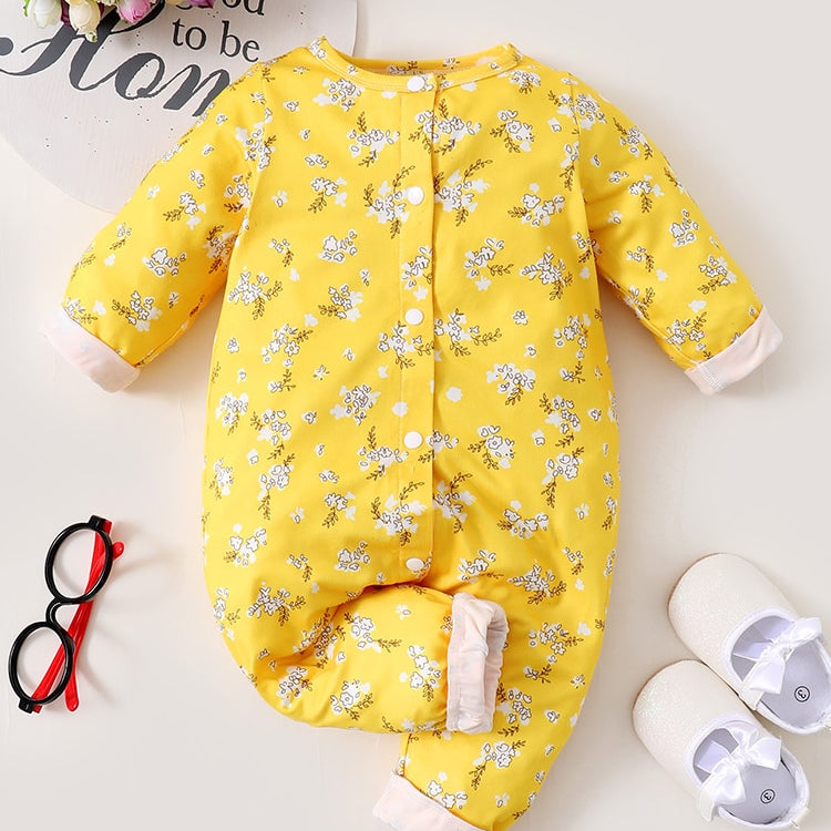 Lovely White Floral Ruffle Rompers for Baby Girls 3-24 Months: Perfect Spring Outfit for Your Little One
