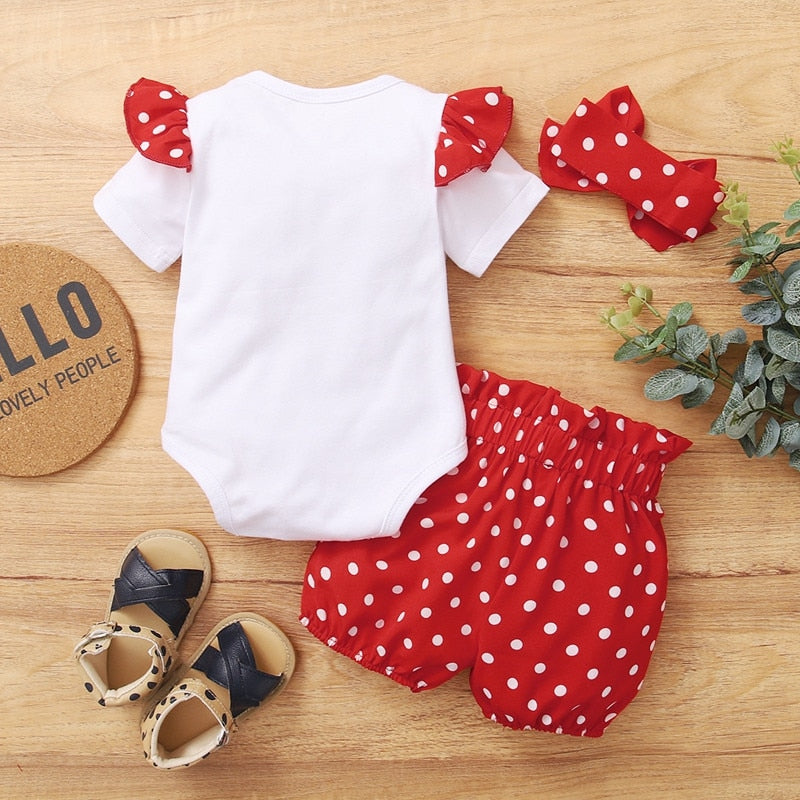 Adorable Heart Print Suit for Newborn Baby Girls