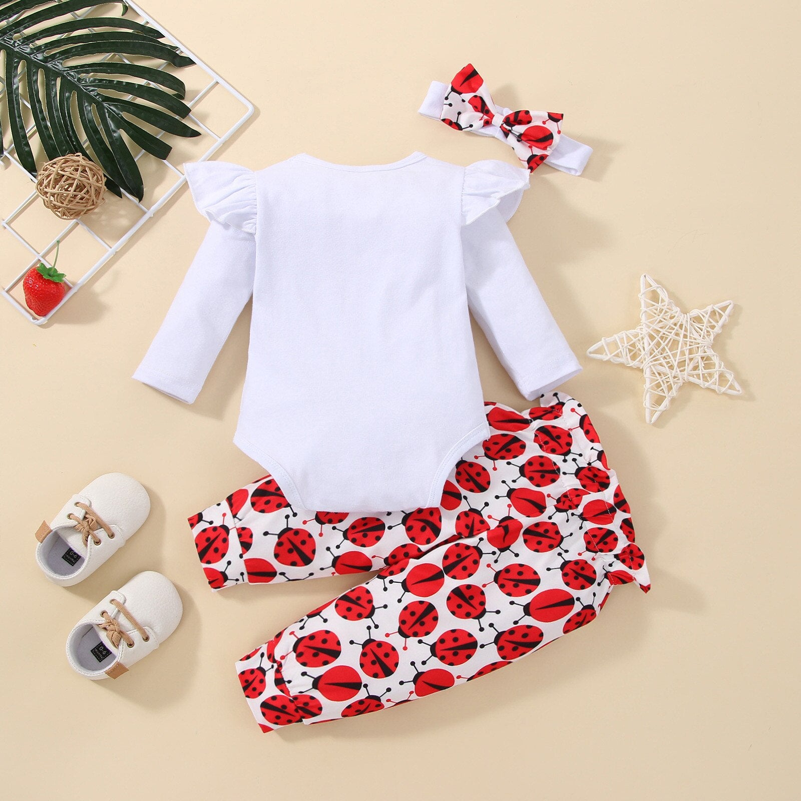 Adorable 3pcs Ruffle Baby Girl Clothes Set for Spring: Long Sleeve Tops Romper, Pants, and Headbands