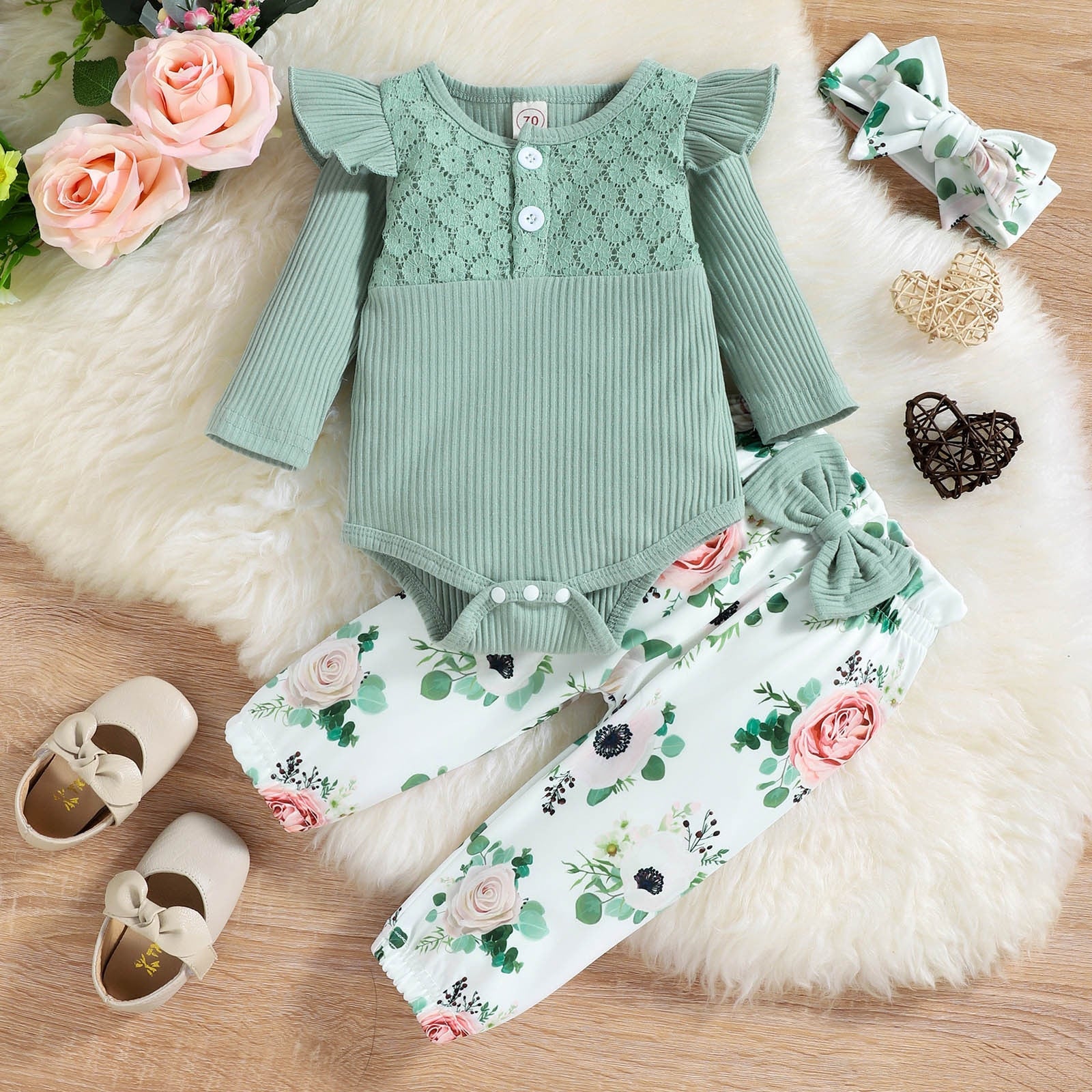 Adorable Baby Girl Clothes Set for Autumn/Winter - Long Sleeve Romper and Pants with Bow Detail