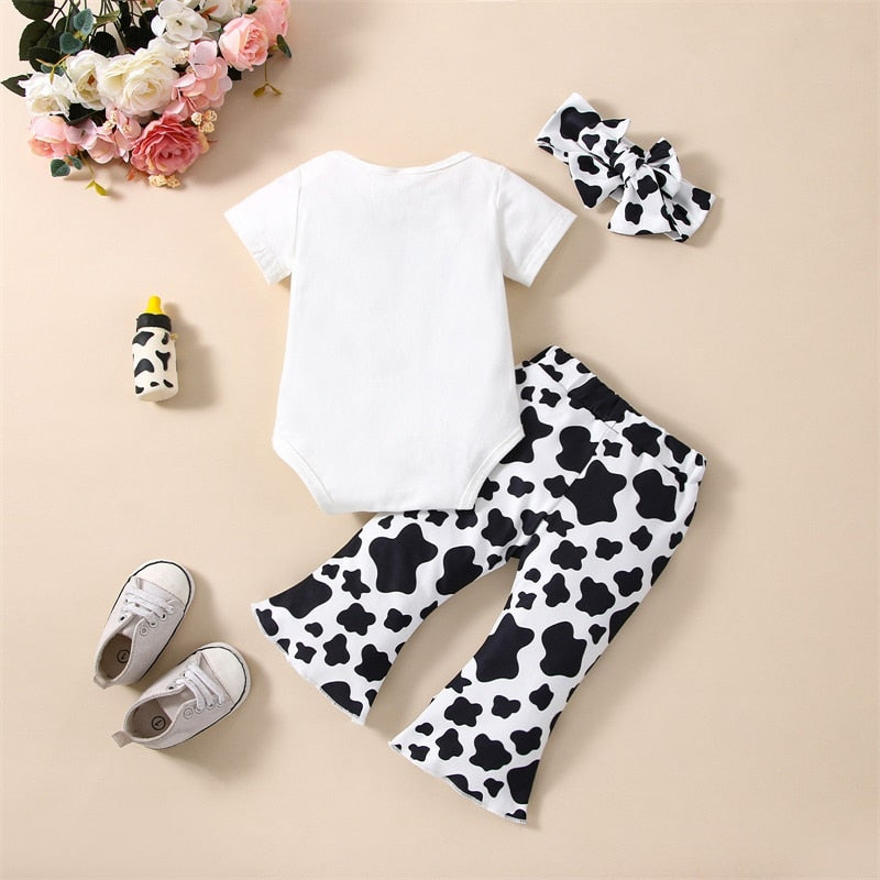 Adorable Baby Girls 3-Piece Clothing Set with Letters Print and Cow Pattern