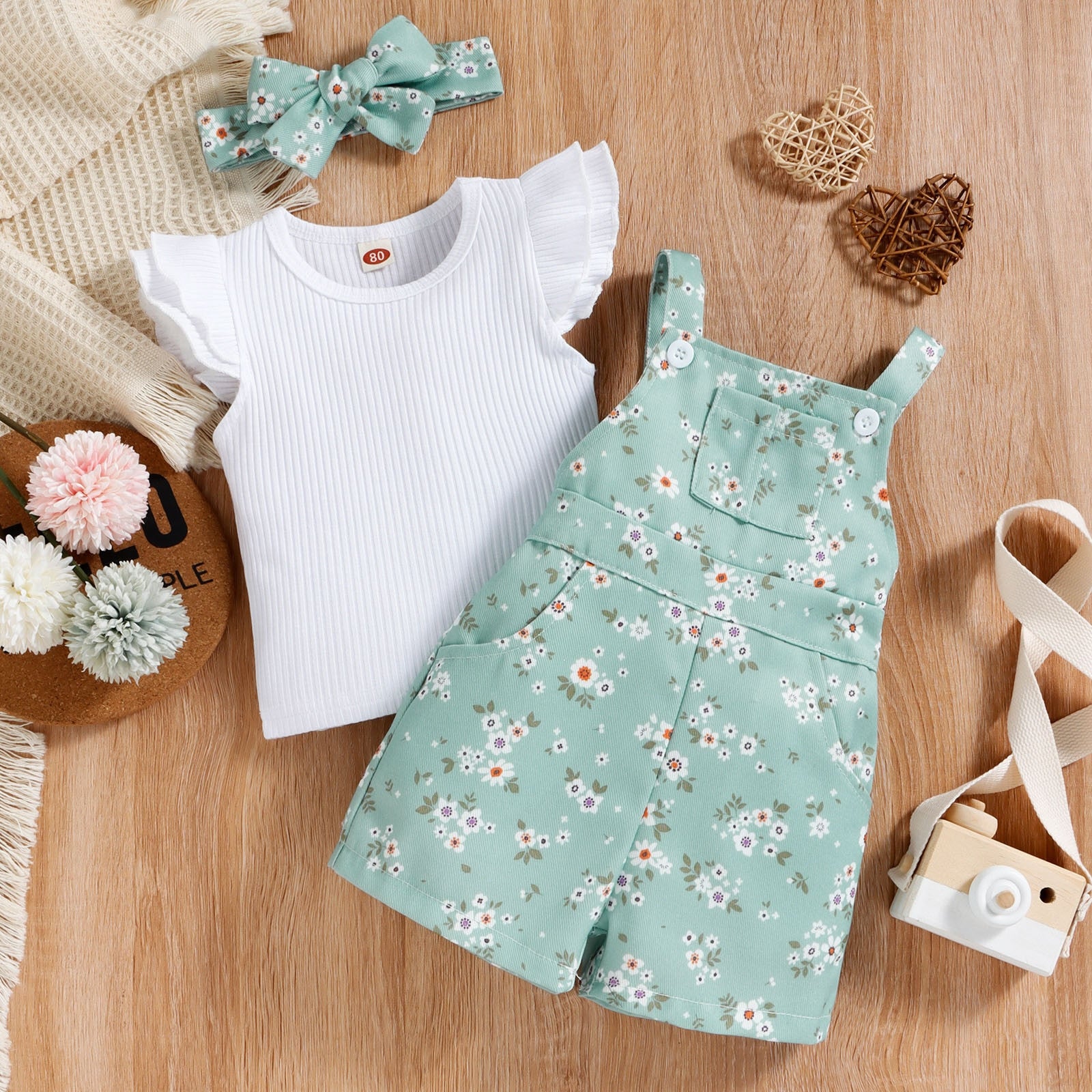 Cute and Trendy Baby Girl Clothes Sets for Your Little Princess