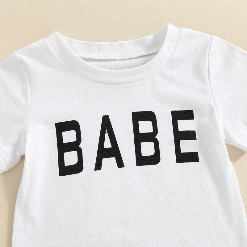 Unisex Newborn Infant Baby Clothes Sets Boys Girls Short Sleeve Letter Print T-Shirts Knot Front Shorts 2pcs Casual Suits