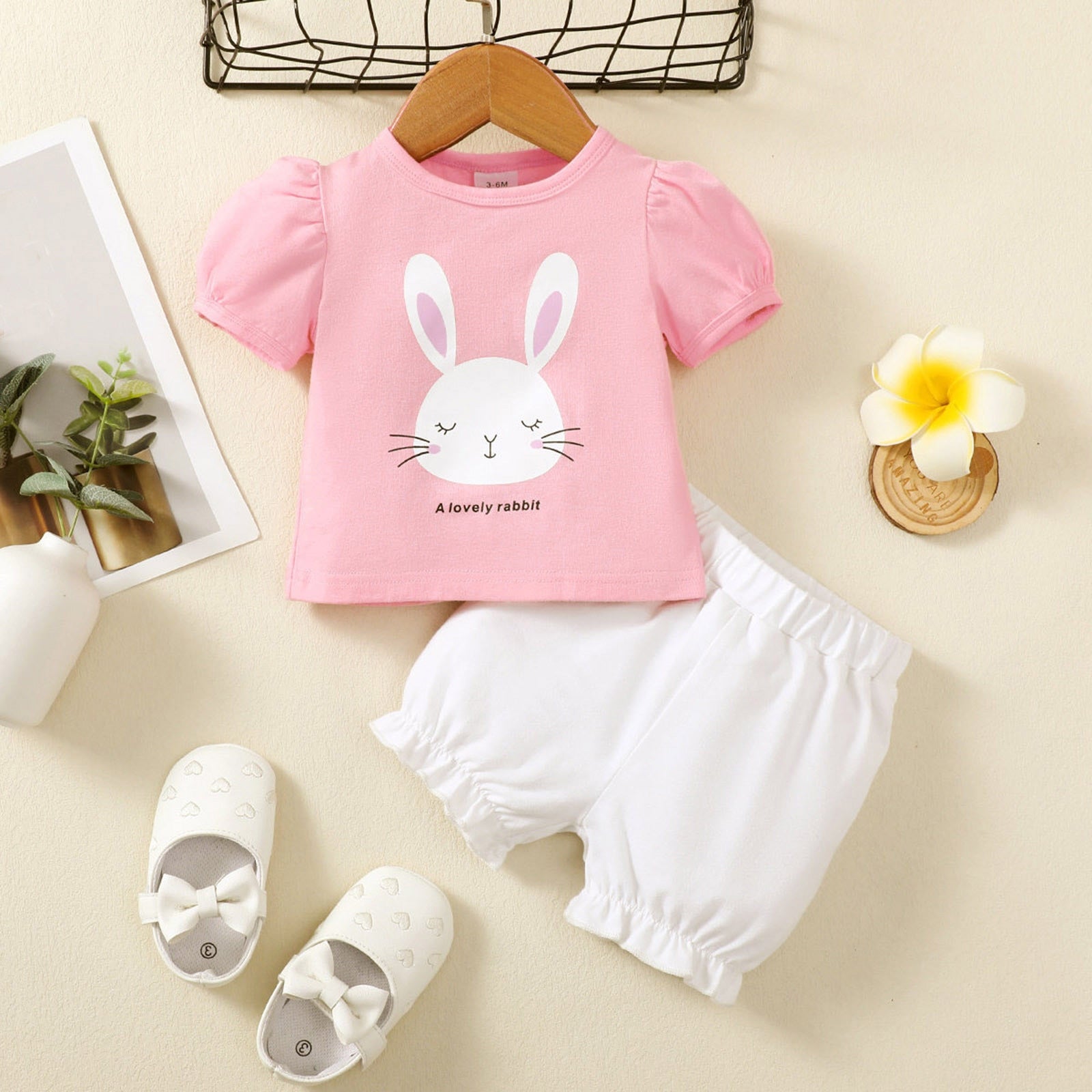 Adorable Infant Baby Easter Outfits Sets for Girls with Rabbit T-shirts and Shorts
