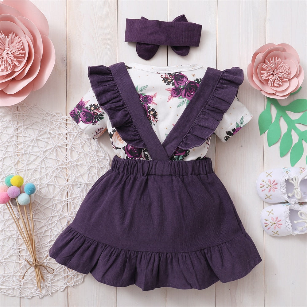 Adorable 3PCS Newborn Baby Girl Clothes Suit with Short Sleeves Flower Bodysuit, Strap Skirt, and Headband