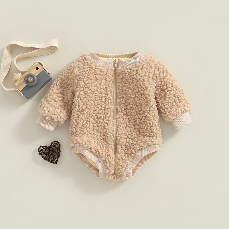 Cozy and Warm Rompers for Newborns During Autumn and Winter