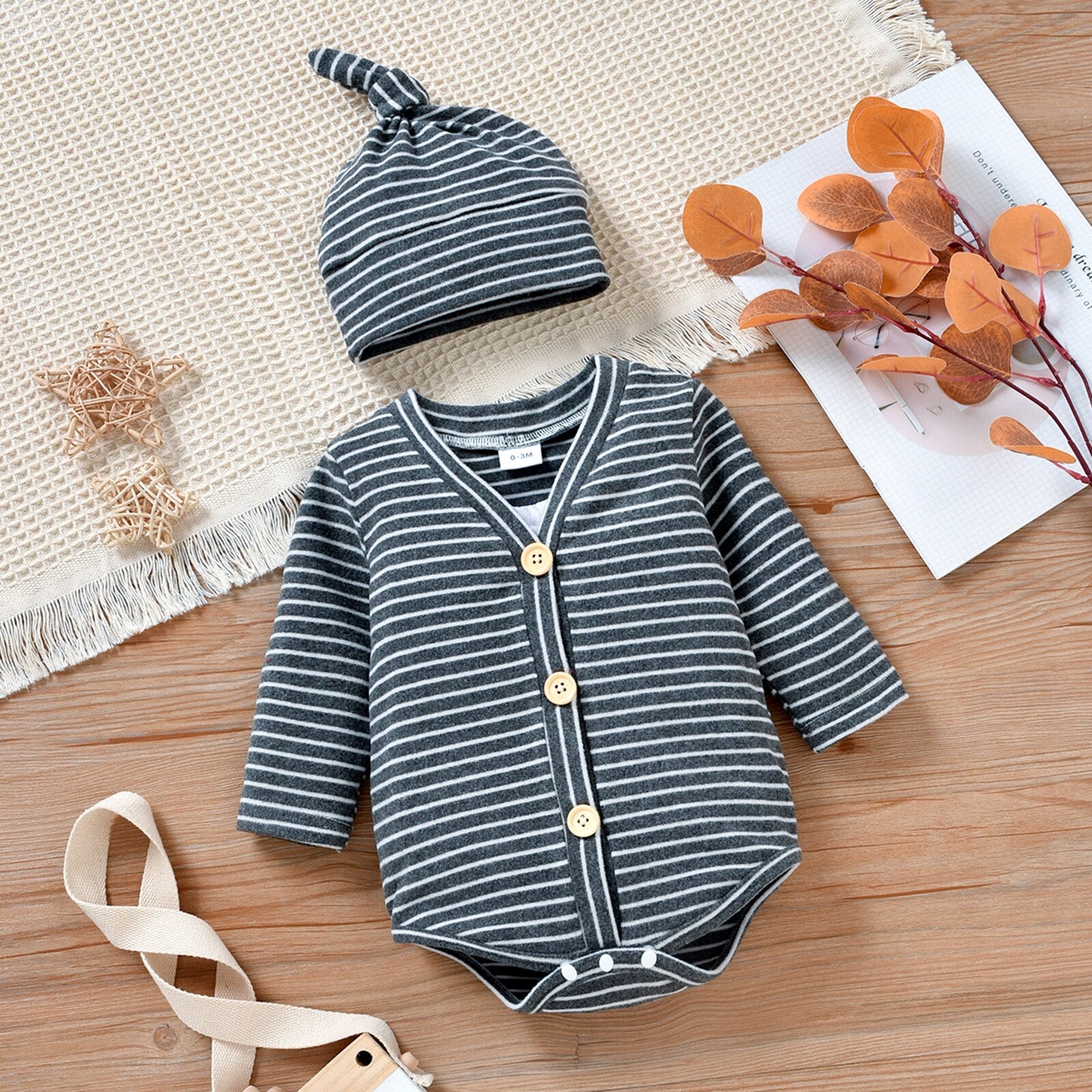 Casual Striped Newborn Baby Boy Clothes Set for Fall and Spring