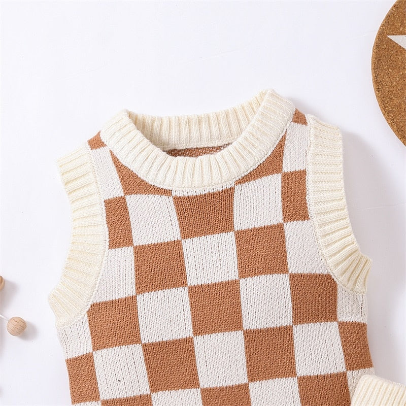 Trendy Checkerboard Printed Knitted Vest and Shorts Set for Newborn Baby Boys and Girls