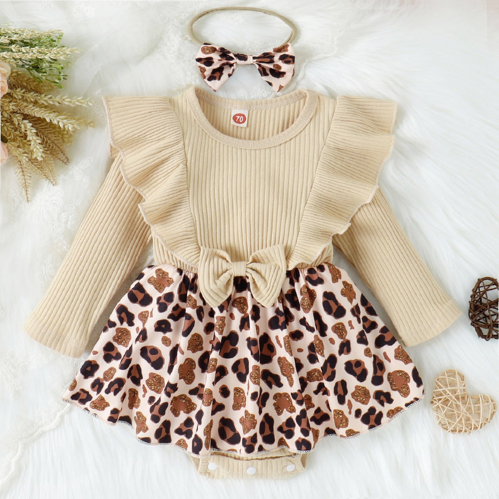 Stylish Infant Girls Long Sleeve Bodysuits with Leopard Prints and Ruffles