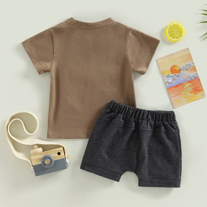 Summer Fashion for Kids: Trendy Clothes Sets for Boys and Girls