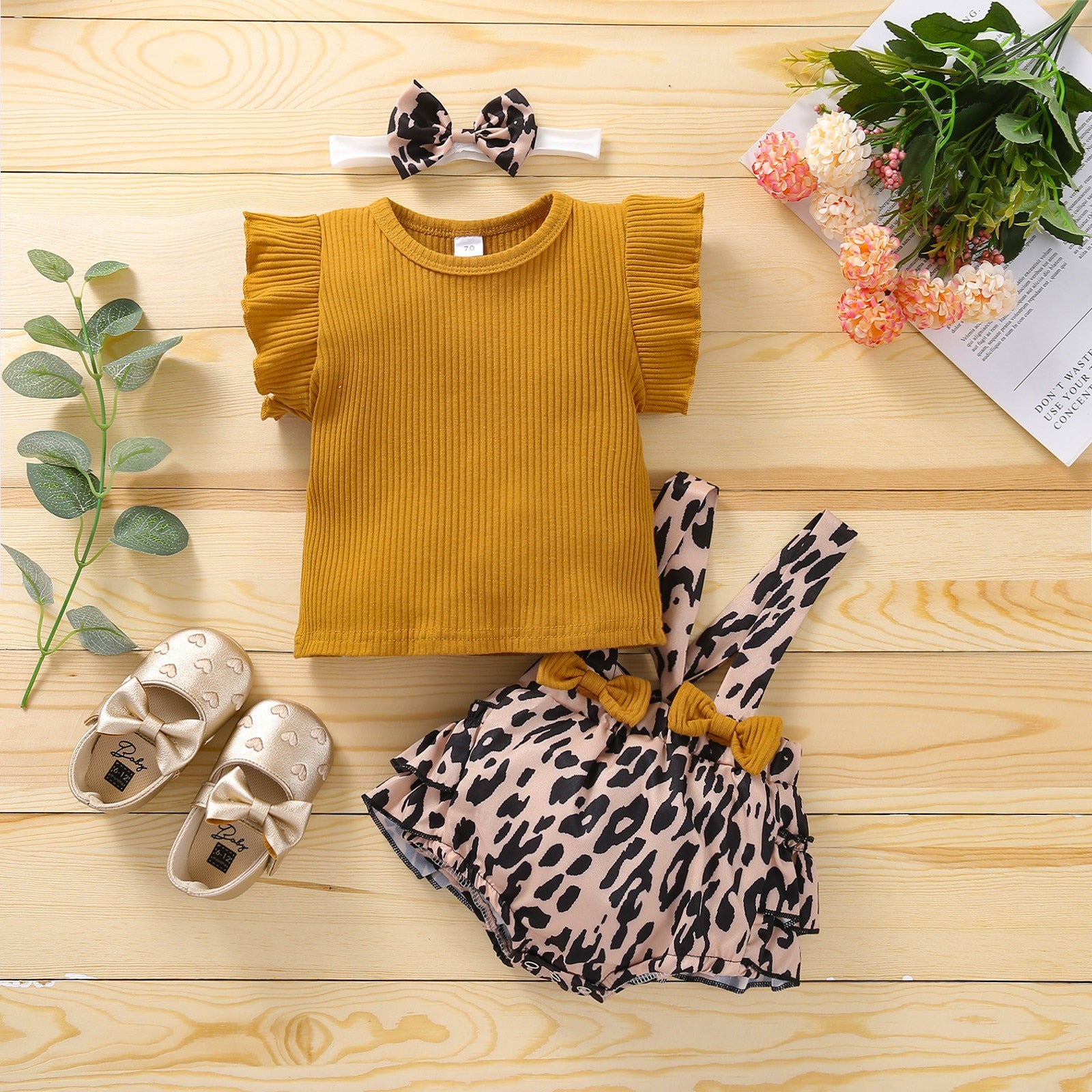 Adorable Newborn Infant Baby Girl Clothes Set with Soft Knitted T-Shirt, Bow Flower, Leopard Suspender Shorts