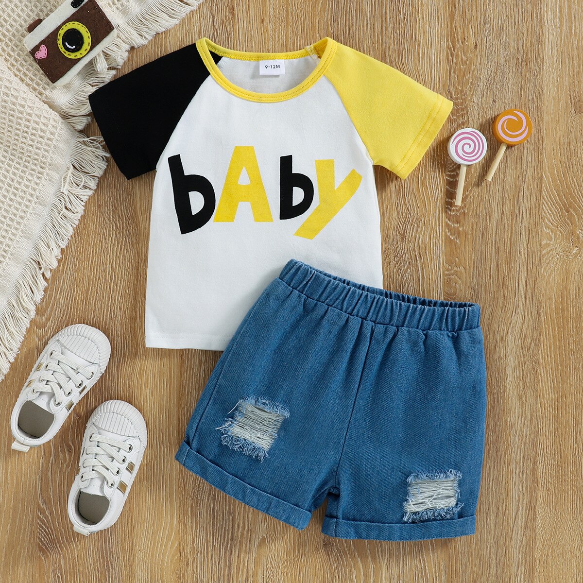 Adorable Baby Boy Summer Outfit Set with Heart Bear T-shirt and Denim Shorts