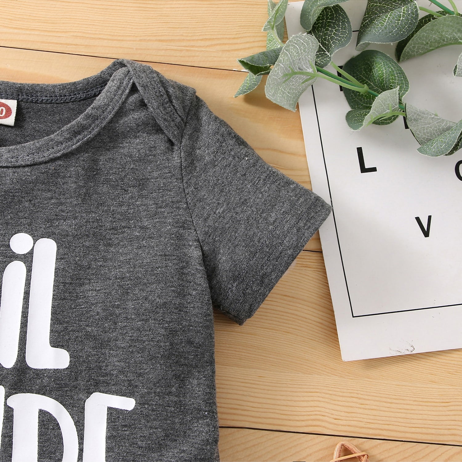 Baby Matching Romper and T-shirt Set with Letter Print