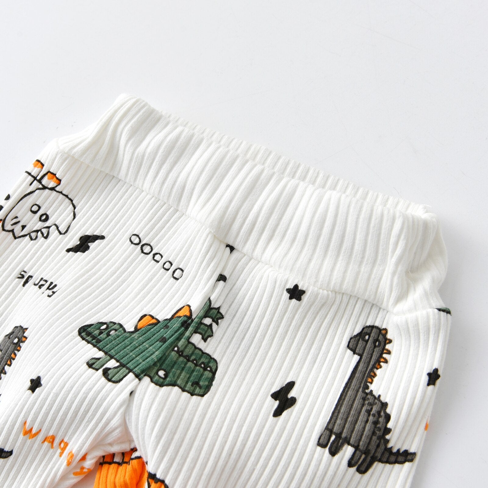 Adorable 3PCS Dinosaur Printed Baby Boy Clothes Set for Spring and Autumn