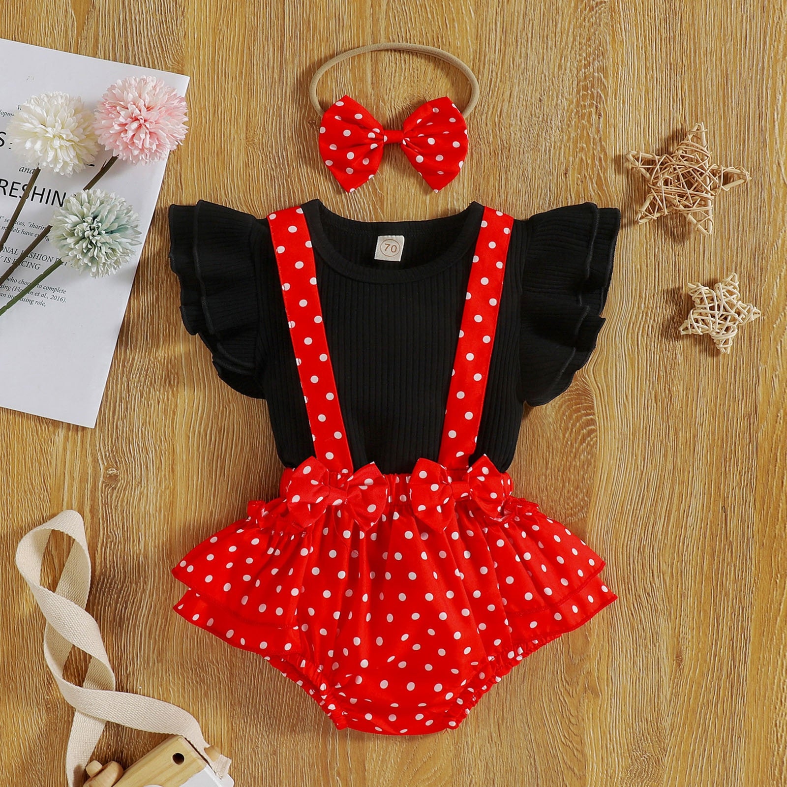 Adorable Newborn Baby Girls Clothes Set with Ruffles, Bowknots and Polka Dots for a Cute Look