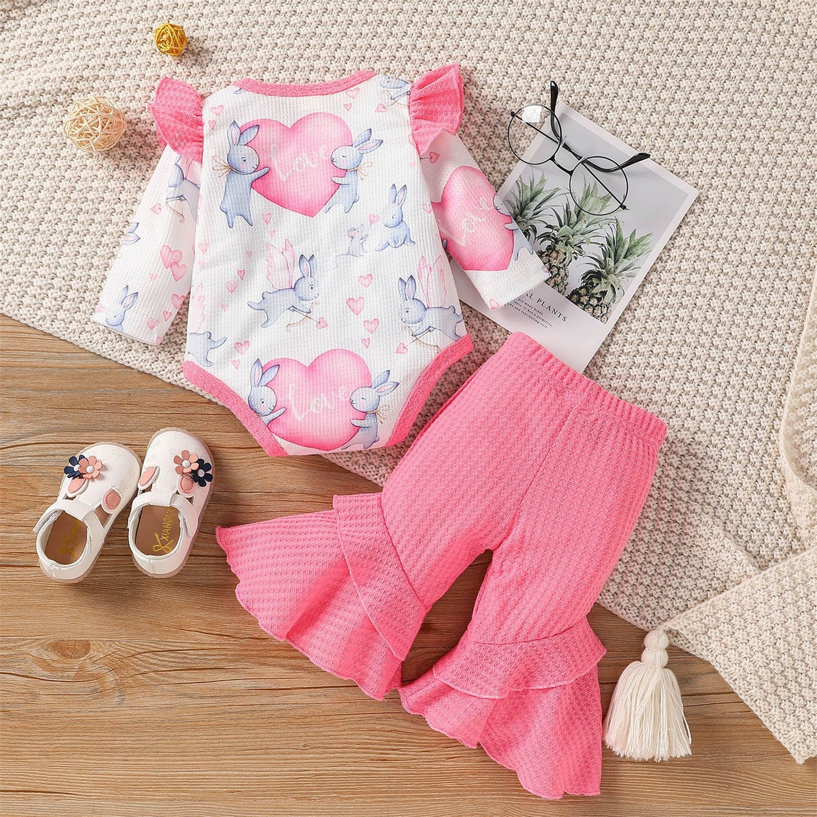 Adorable Newborn Baby Girls Clothes Set - Red Long Sleeve Rompers+Floral Overalls Pants+Headband Set for Autumn and Winter