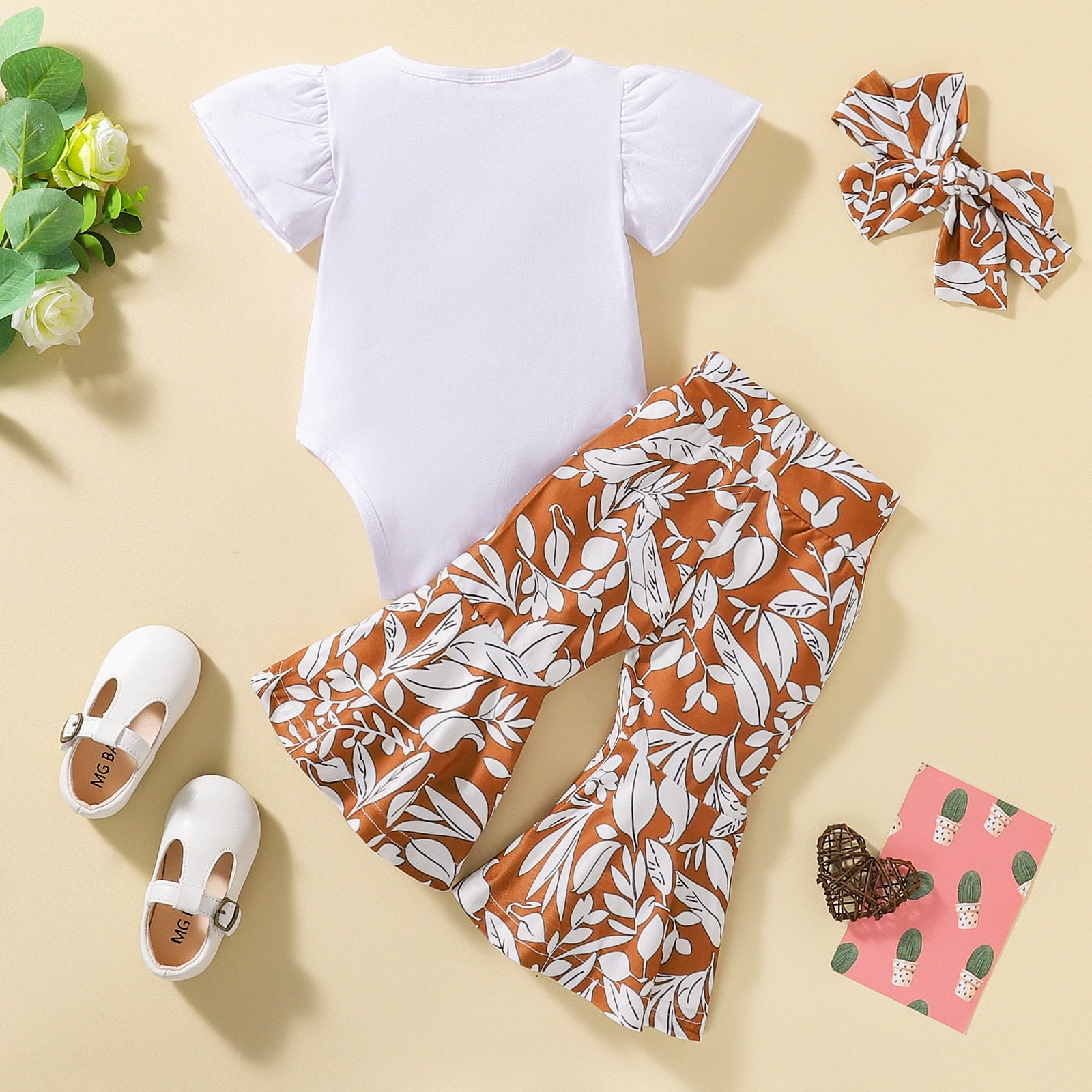 Cute and Comfy Newborn Baby Girls Summer Clothes Sets with Ruffled Sleeve Romper Tops and Bell Bottom Pants