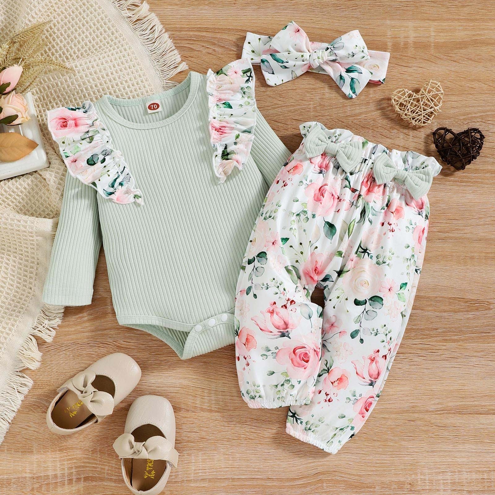 Adorable 3pcs Newborn Girl Clothes Set for Your Little One!