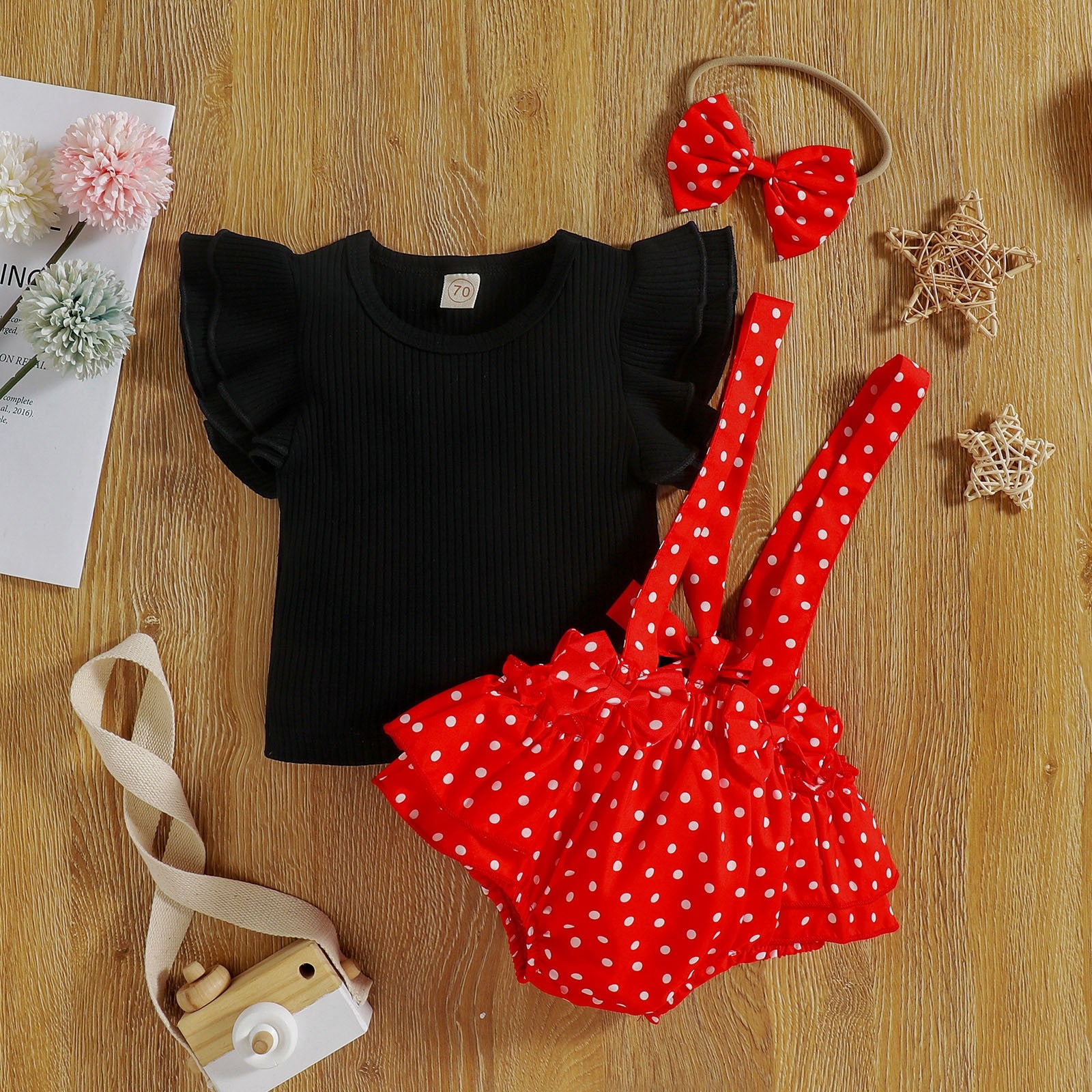 Adorable Newborn Baby Girls Clothes Set with Ruffles, Bowknots and Polka Dots for a Cute Look