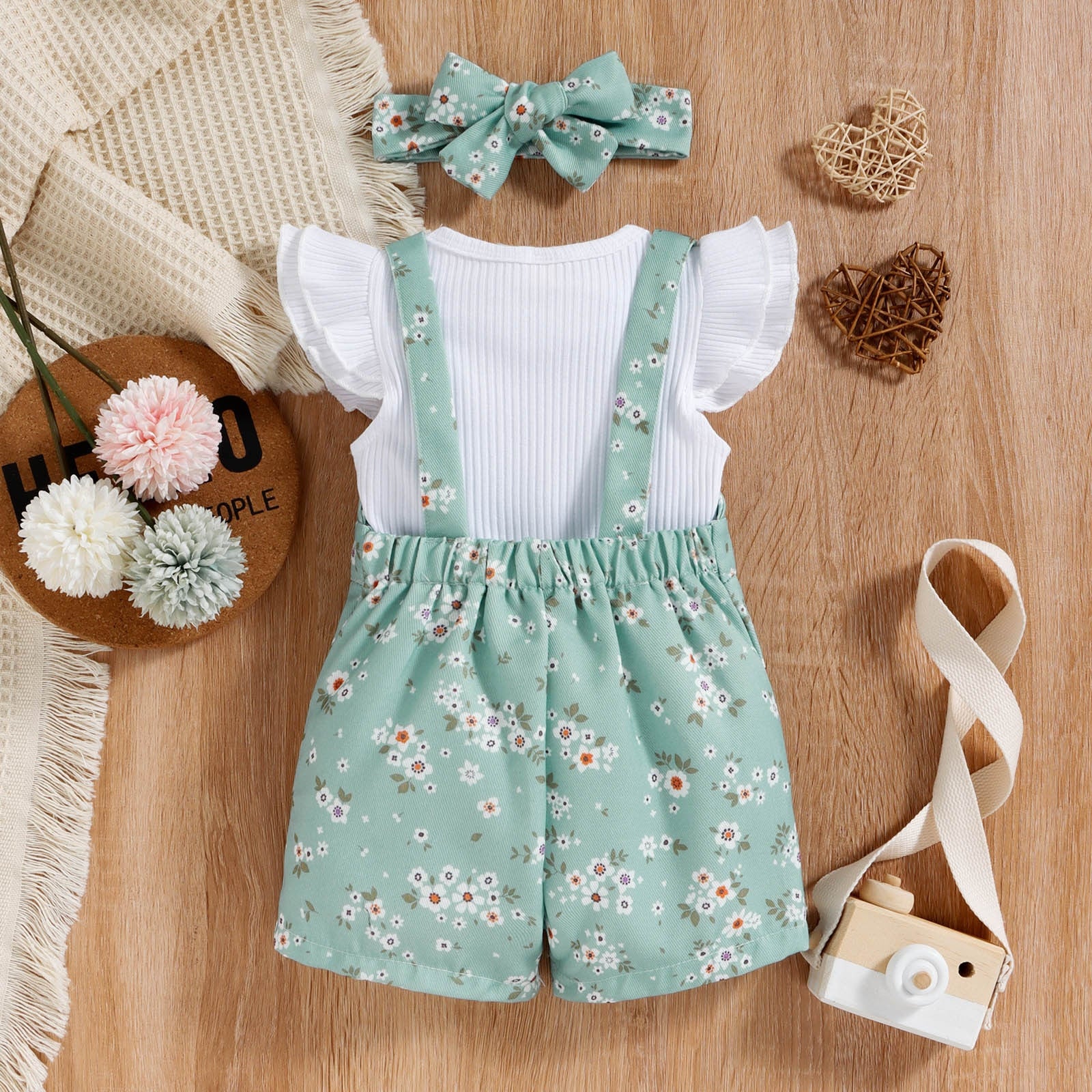 Cute and Trendy Baby Girl Clothes Sets for Your Little Princess